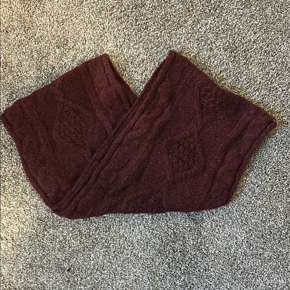 Burgundy Knit Scarf
